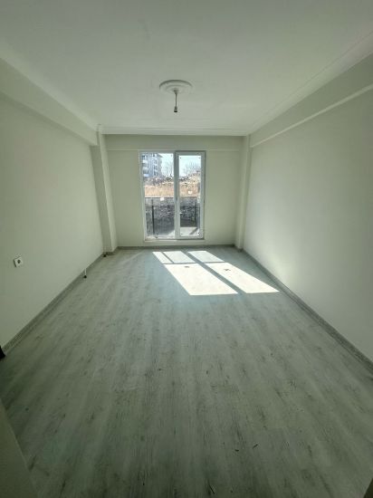 ▃ ACİL ▃ KÖŞEM EMLAKTAN 4.KAT KREDİYE UYGUN LÜX SIFIR DAİRE resmi