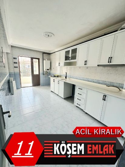 ▃ ACİL ▃KÖŞEM EMLAK'TAN KÖROĞLU PARKI YAKINI 3+1 KİRALIK DAİRE resmi
