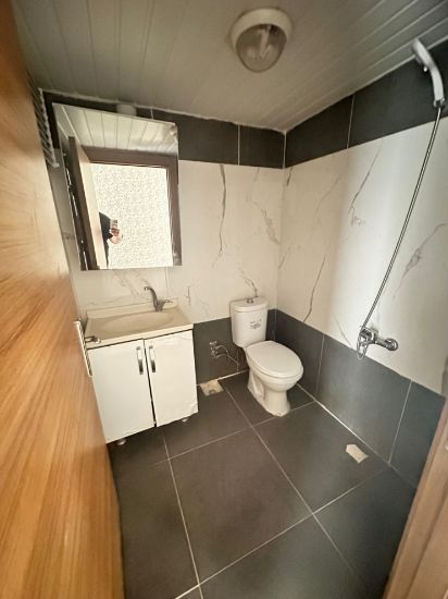 ▃ ACİL ▃KÖŞEM EMLAKTAN 6+1 GÜNEY BATI CEPHE İSKANLI FIRSAT DAİRE resmi