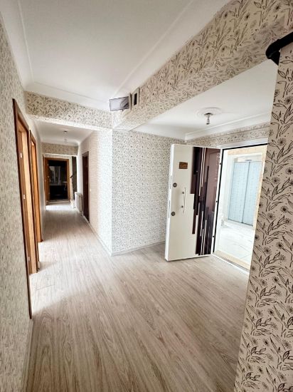 ▃ ACİL ▃KÖŞEM EMLAKTAN 6+1 GÜNEY BATI CEPHE İSKANLI FIRSAT DAİRE resmi